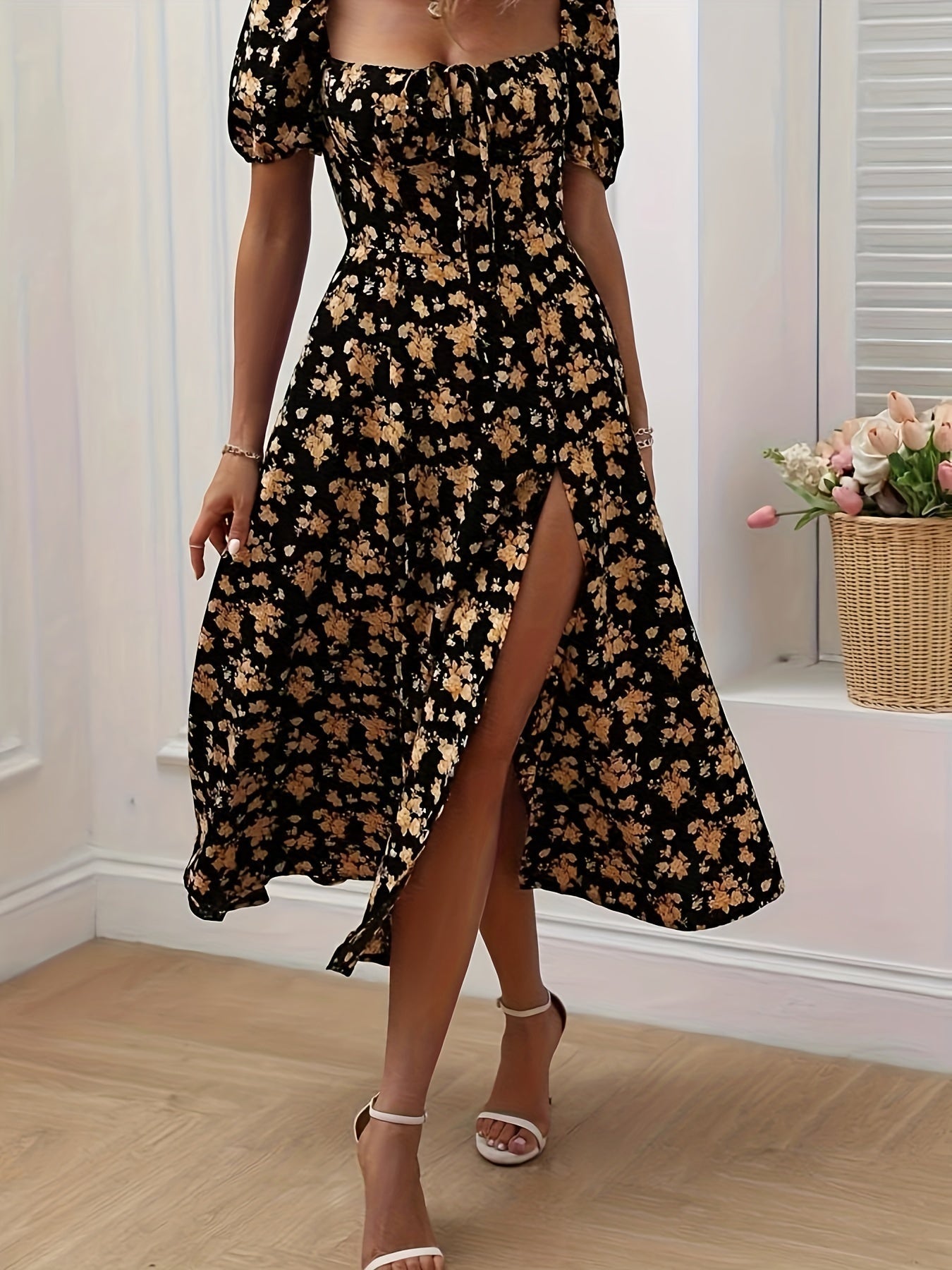 Weißes Kleid mit blauen Blumen - Amelie