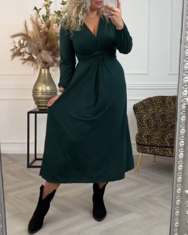 Sexy einfarbiges Kleid mit langen Ärmeln