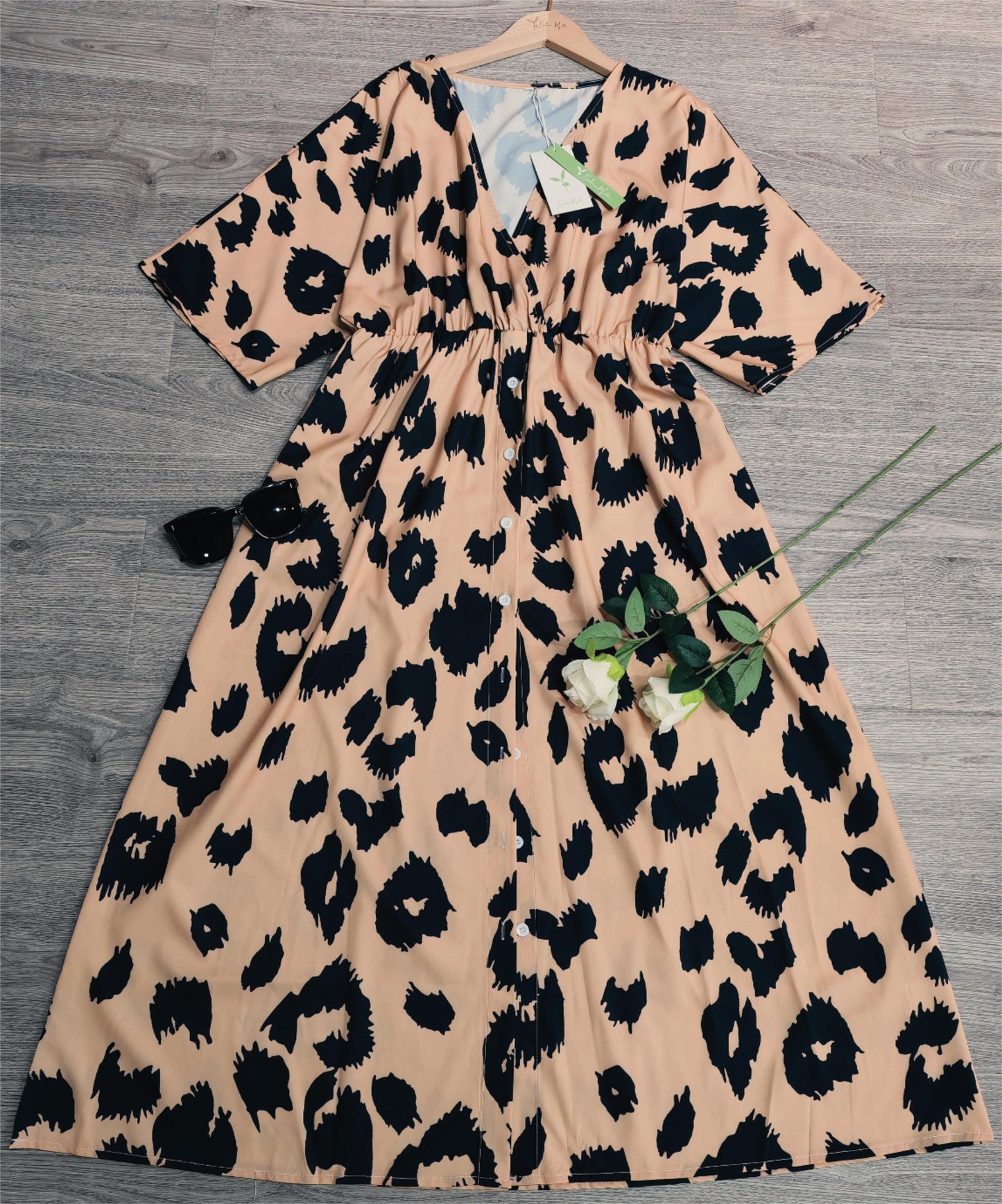 FallStil® - Wild Leopard V-Ausschnitt Maxikleid