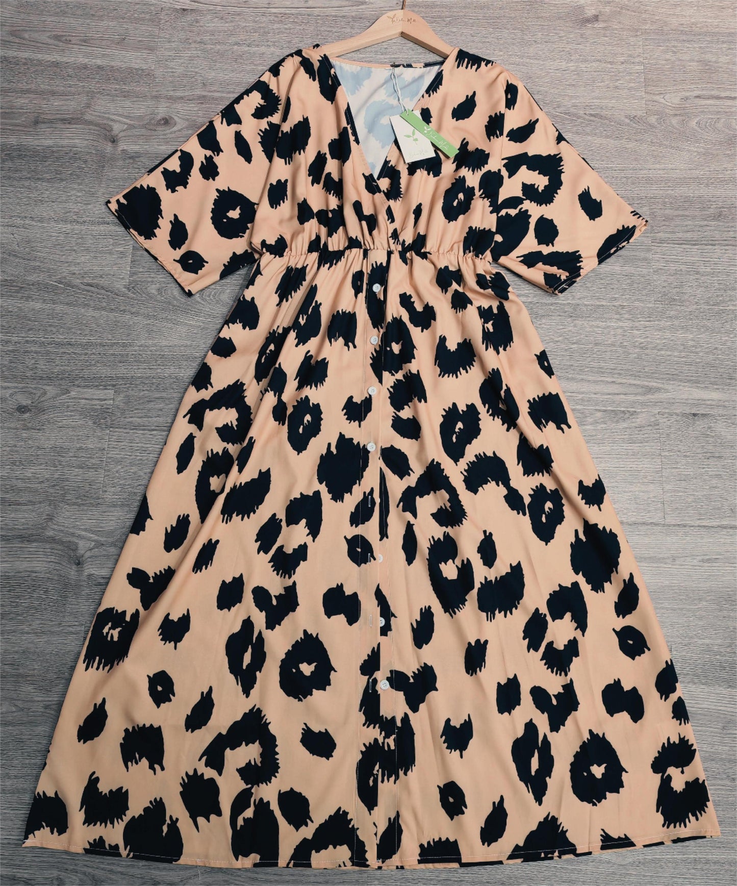 FallStil® - Wild Leopard V-Ausschnitt Maxikleid