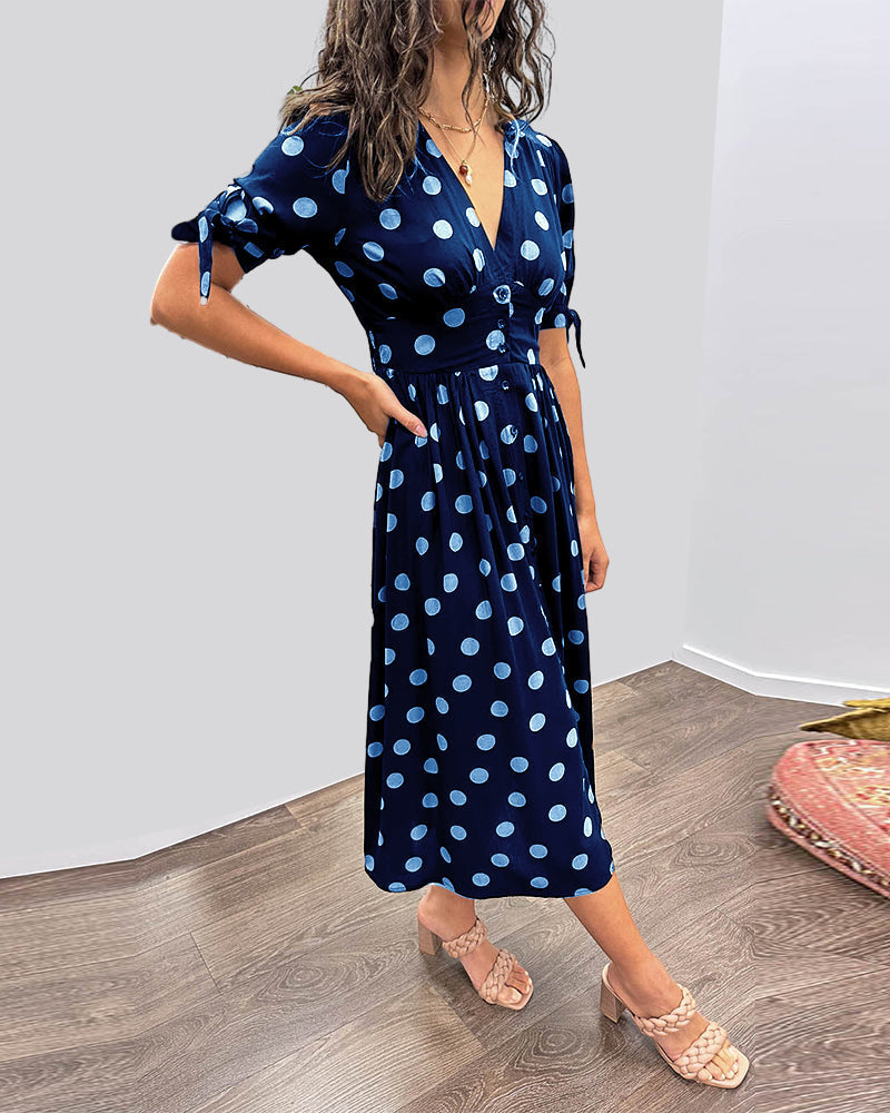 MEDEL™ | KLEID MIT V-AUSSCHNITT UND POLKA DOTS