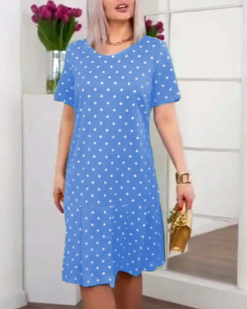 Kurzärmliges Freizeitkleid mit Polka-Dot-Print