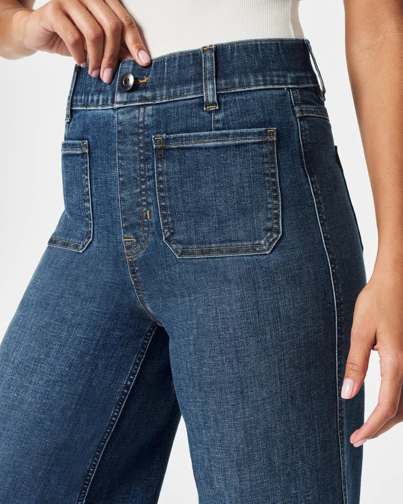 Trina | Gekürzte Jeans mit weitem Bein und aufgesetzten Taschen