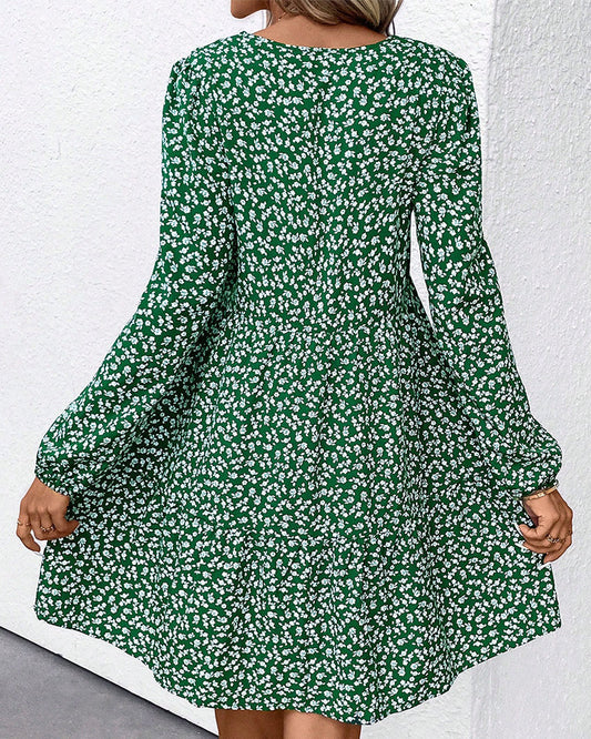 Kleid mit französischem aufdruck