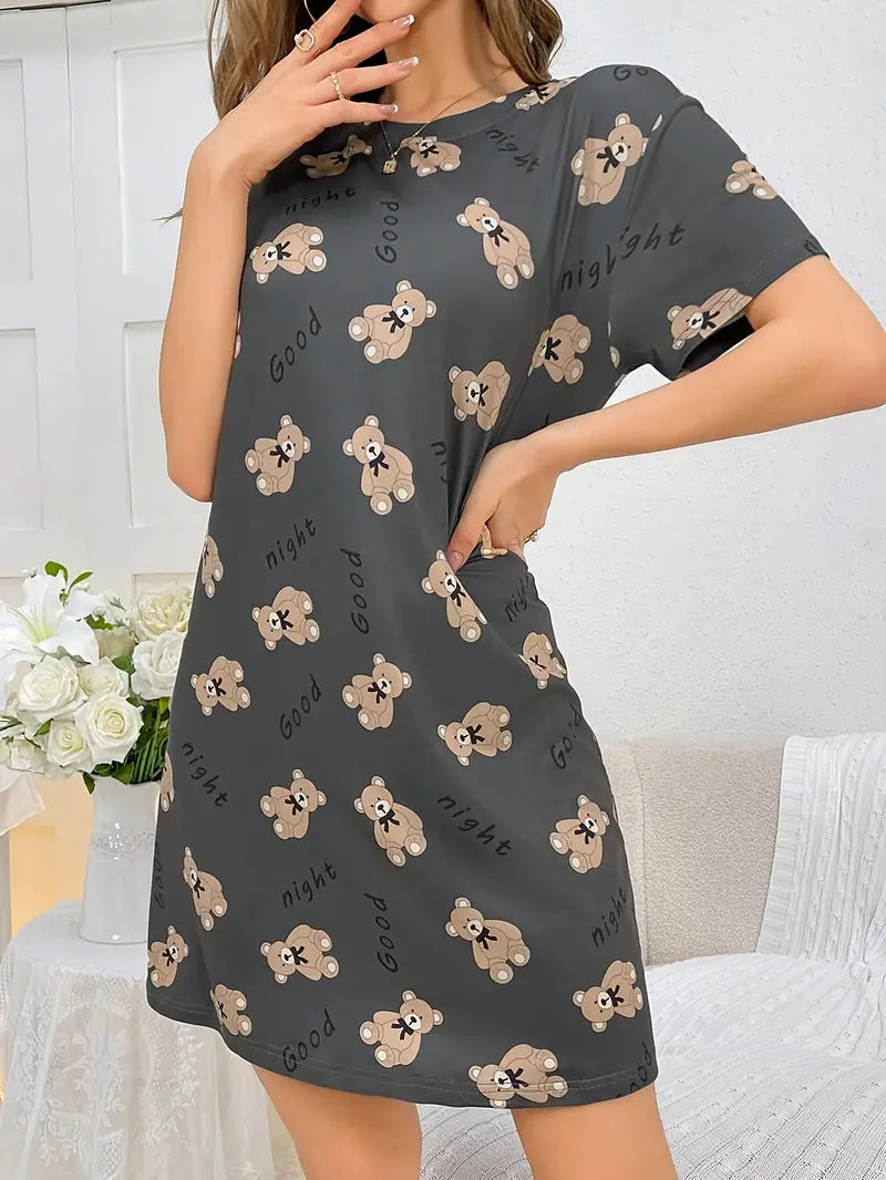 Sadie – lockeres nachtkleid mit buchstaben-print für damen