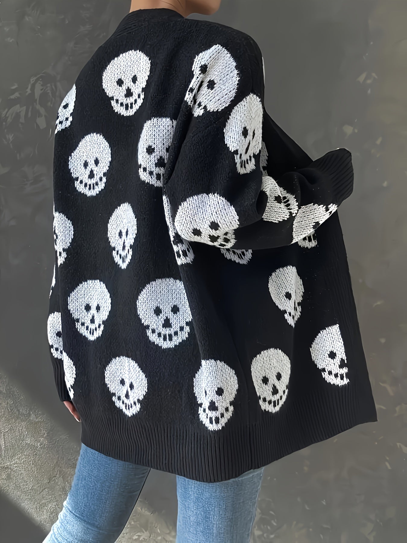 Plus Size Totenkopf-Strickjacke