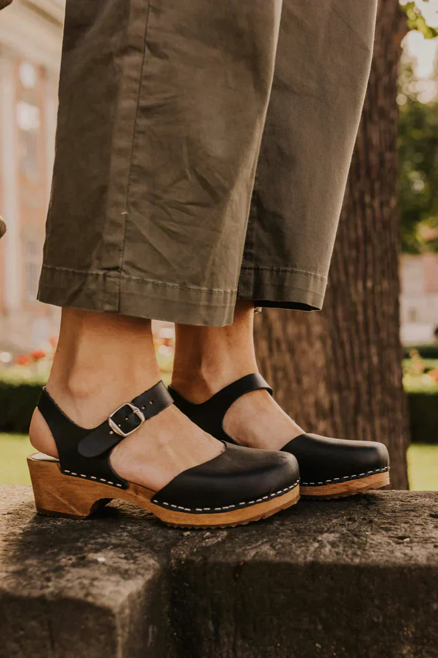 Wynona - Stylische Clogs für Damen