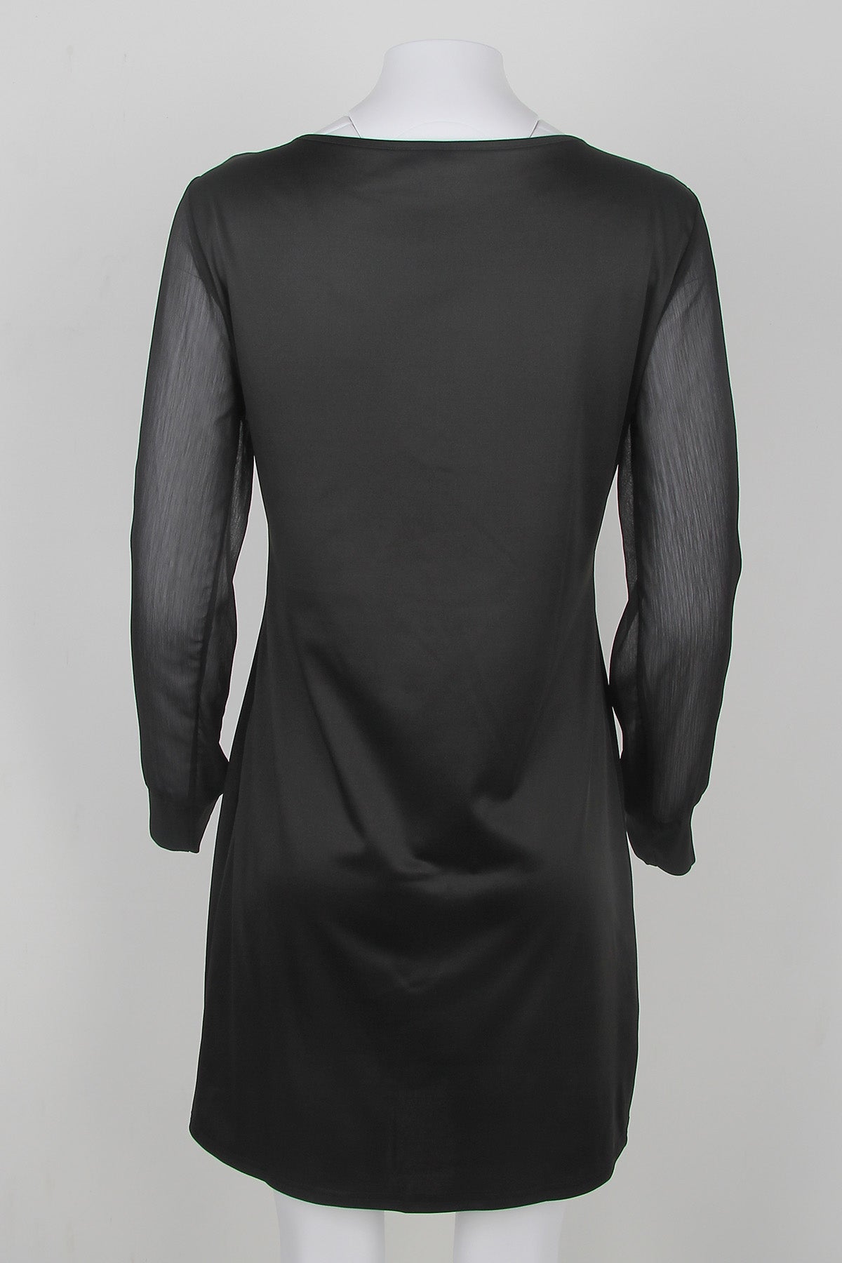 Schwarze Eleganz Robe