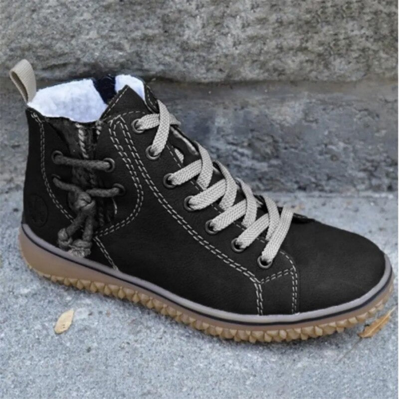 Urbane Winterschuhe mit warmem Futter und rutschfester Sohle