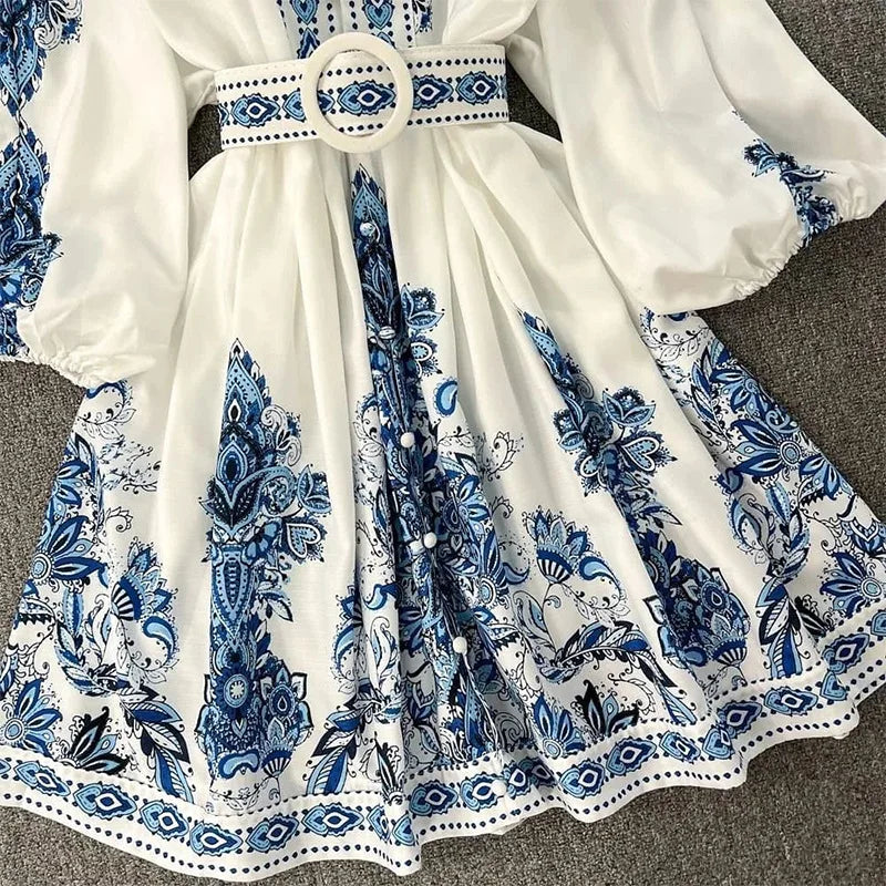 Weiß-blaues Boho-Kleid mit Gürtel - Lina