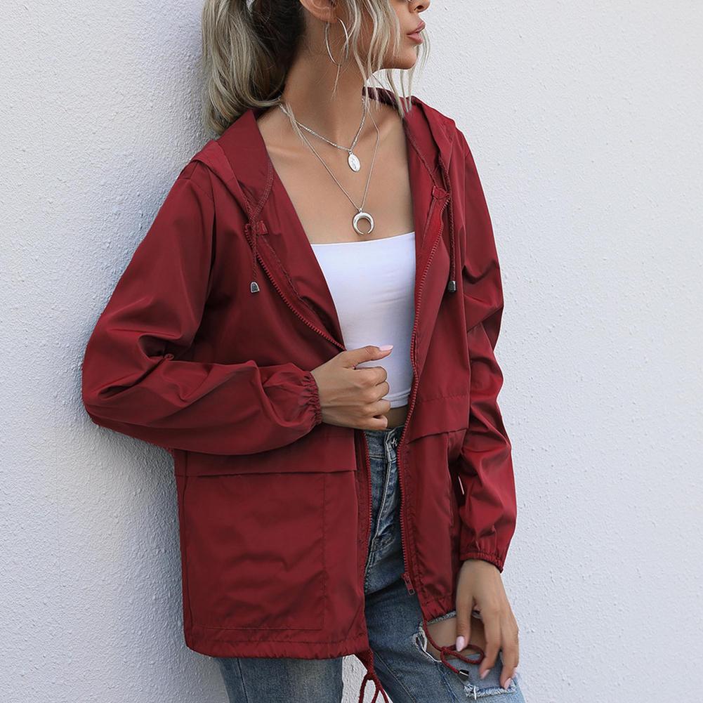 Winddichte Sommerjacke mit Kapuze - Eliana