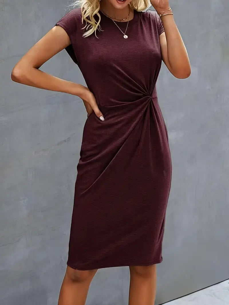 Romy – elegantes, figurbetontes kleid