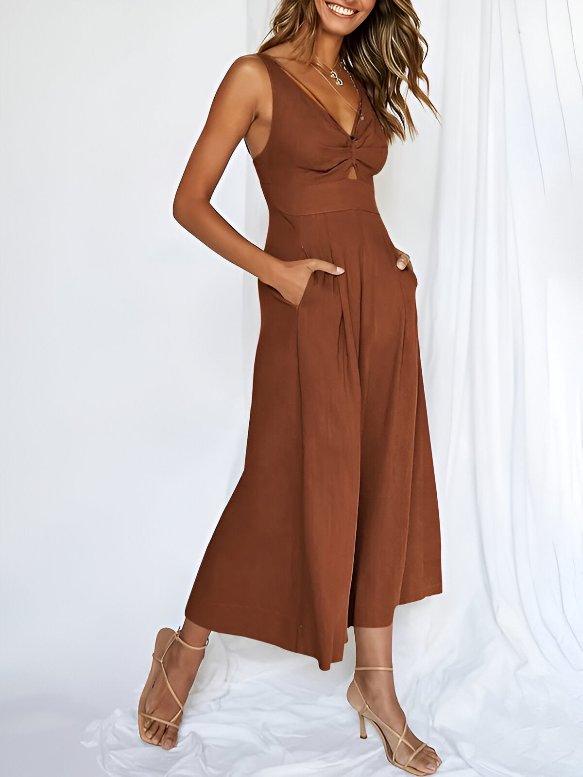 Chicify – jumpsuits mit hoher taille